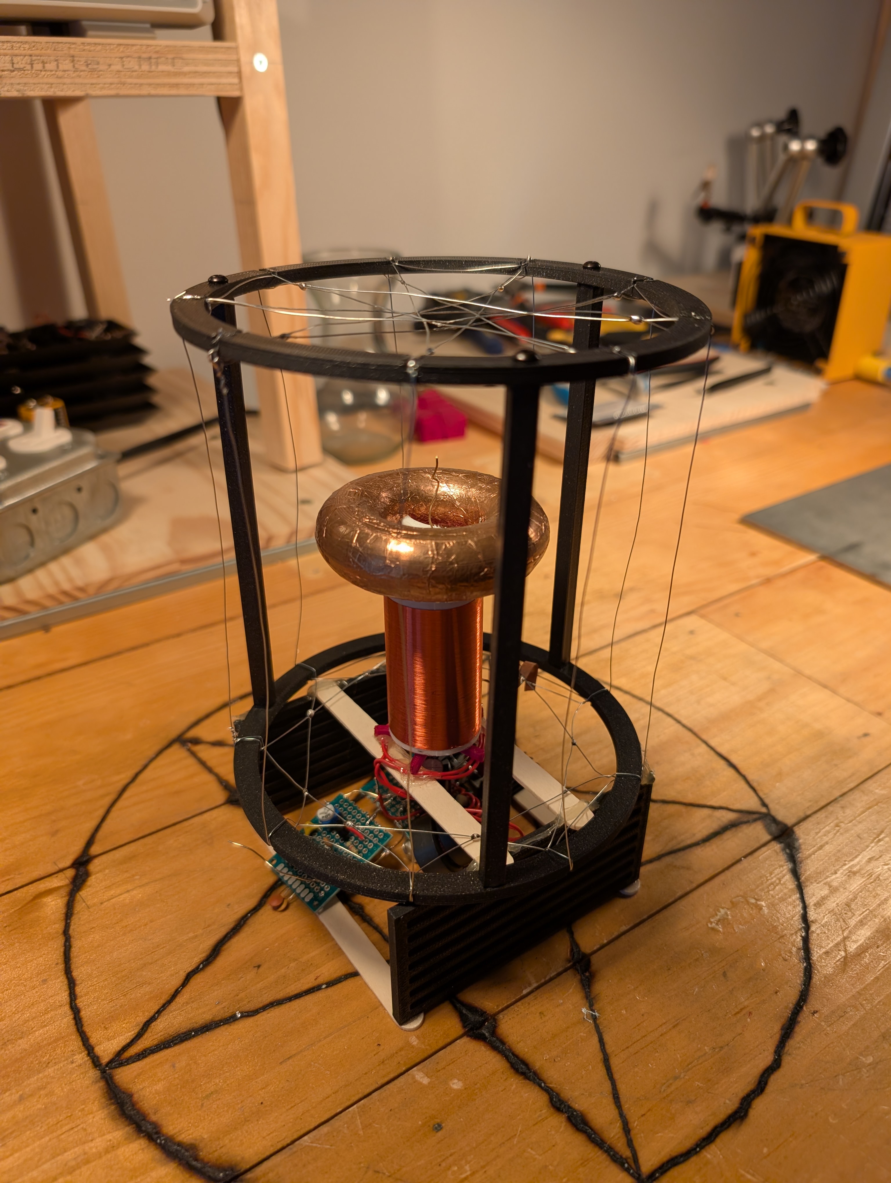 a tesla coil sitting in the center of a pentagram