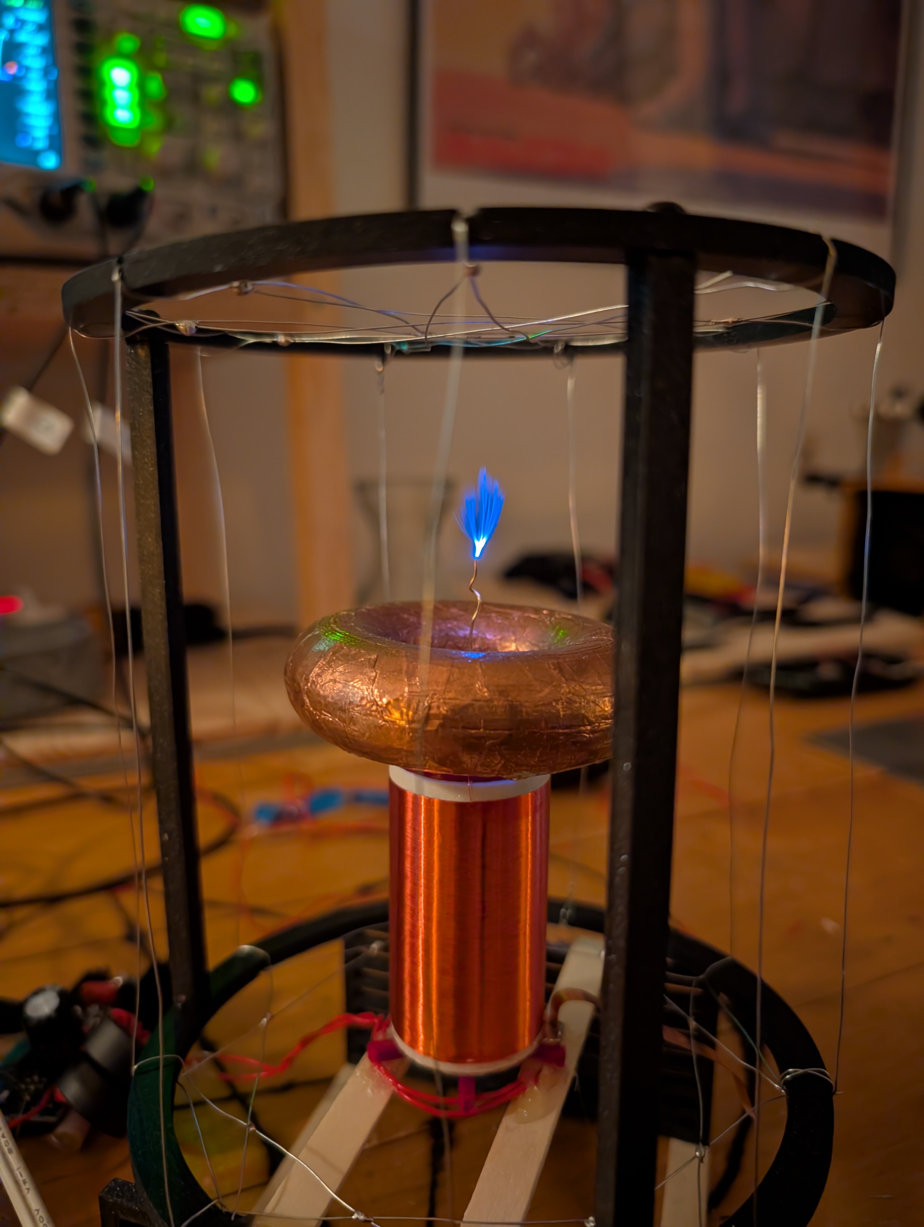 a small sstc in a faraday cage