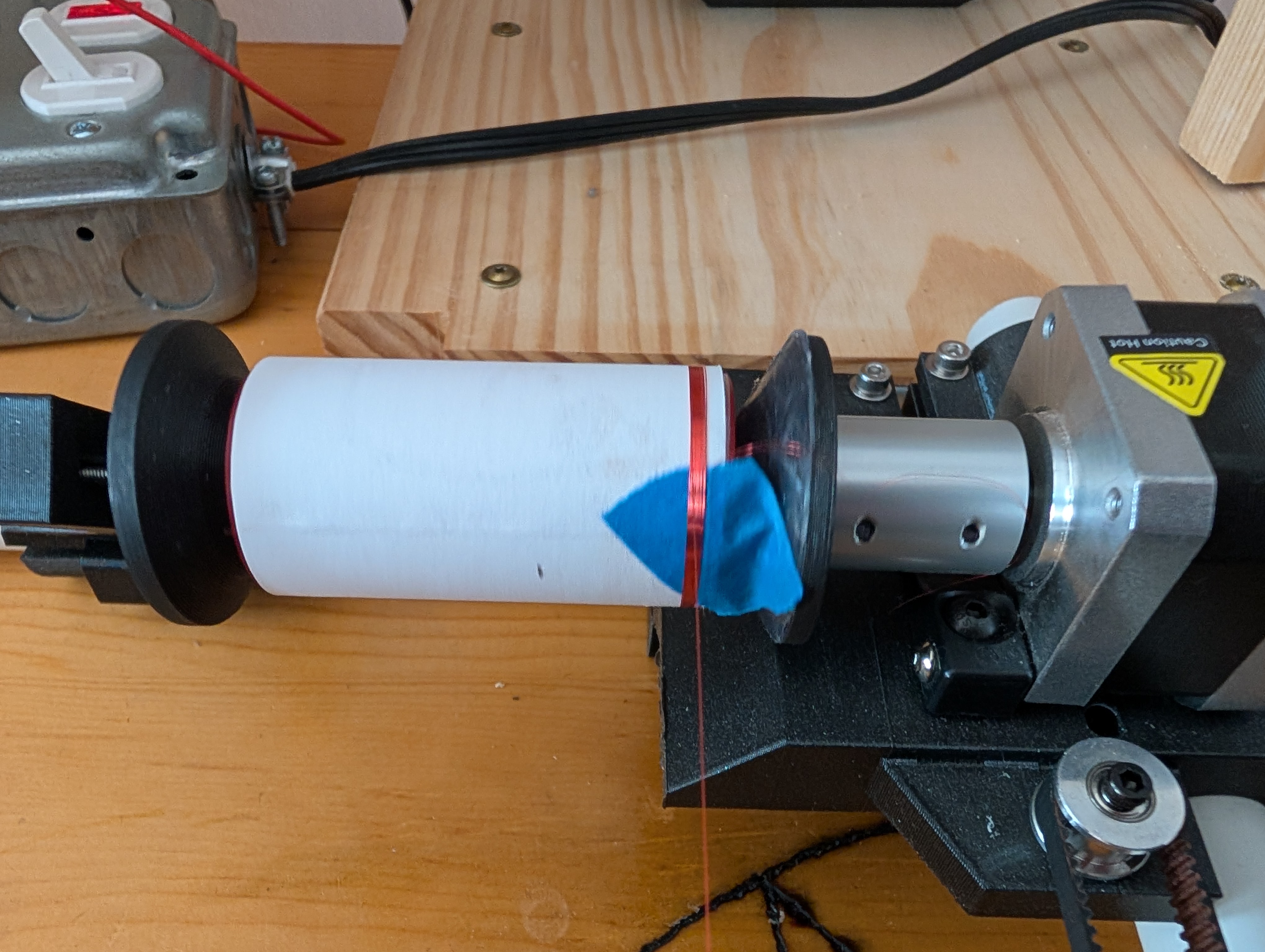 a thin strip of wire on the right of the secondary