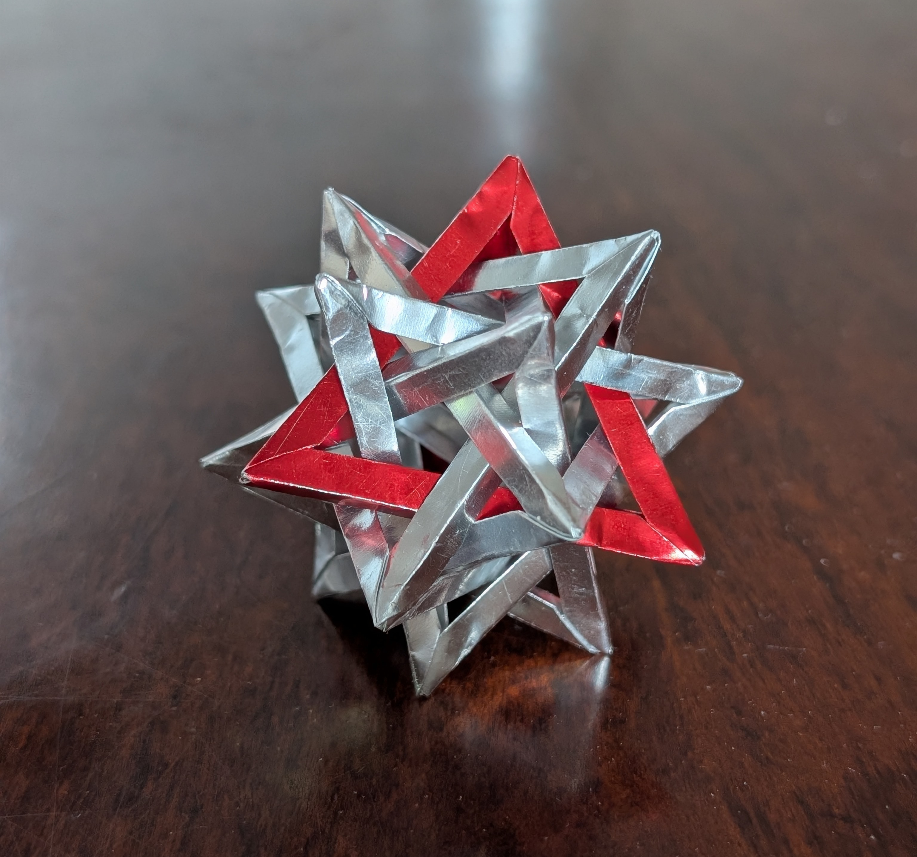 a very spiky boi